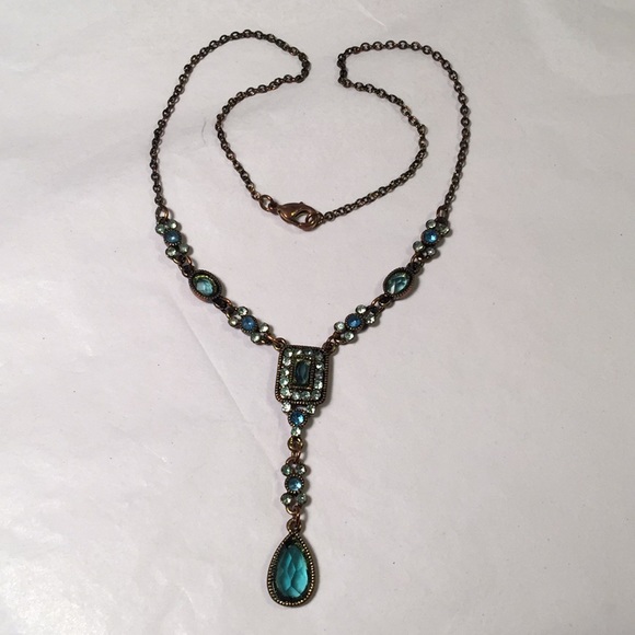 Vintage Avon rhinestone necklace - Picture 1 of 6